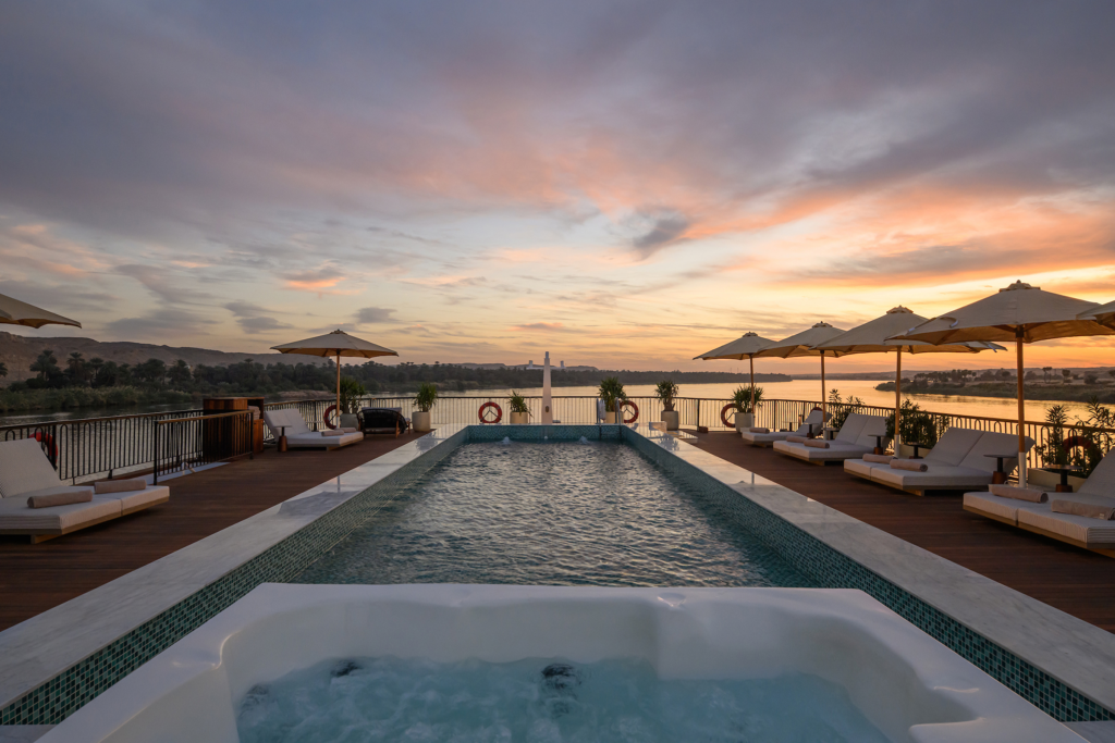 Le Fayan Suites Nile Cruise