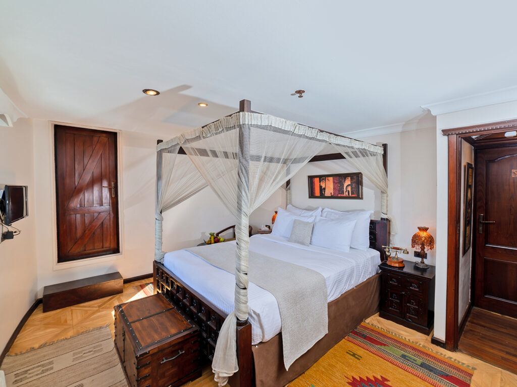 Sonesta Amirat Dahabiya Nile Cruise Suite